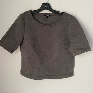 Kind Of Women’s Crew Neck Short Sleeve Cropped Gray Top size L